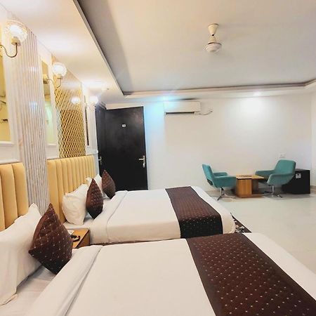 The Glory Suites Near Igi Airport Nowe Delhi Zewnętrze zdjęcie